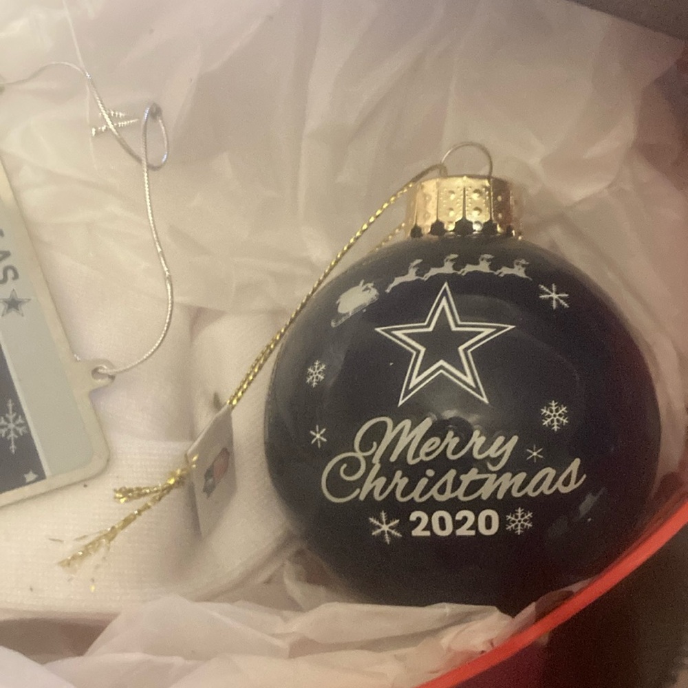 Dallas Cowboys 2020 Christmas ball